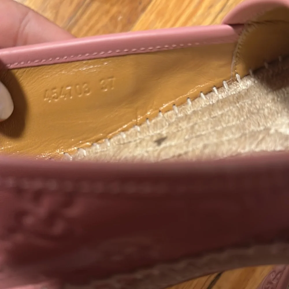 Authentic Gucci Pink Leather Espadrilles - Picture 5 of 5